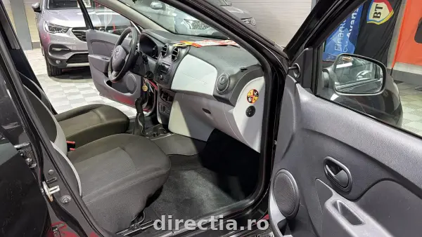 Poza anunț 19