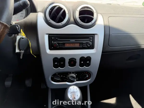 Poza anunț 13