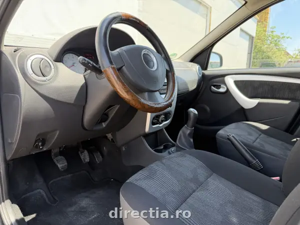 Poza anunț 14