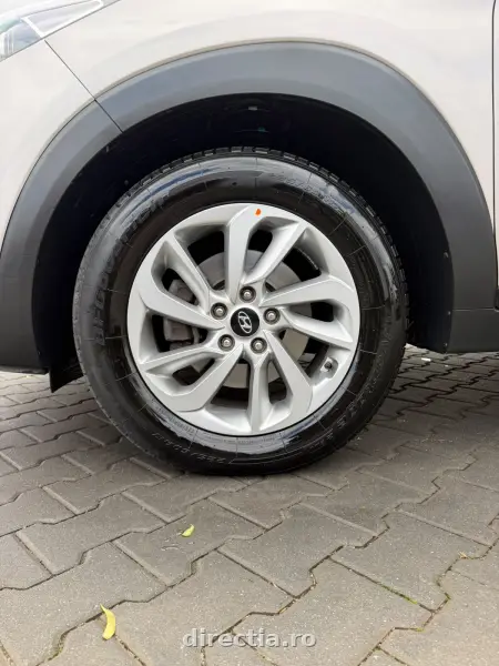 Poza anunț 17