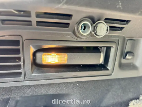 Poza anunț 31