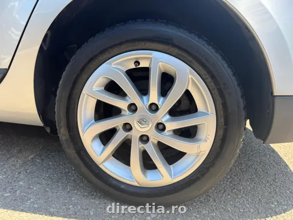 Poza anunț 13