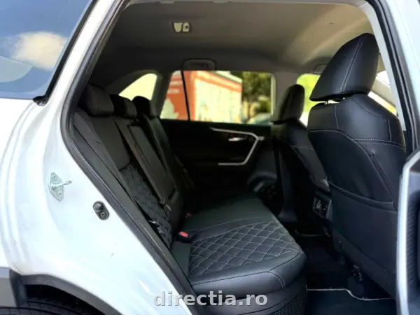 Poza anunț 17