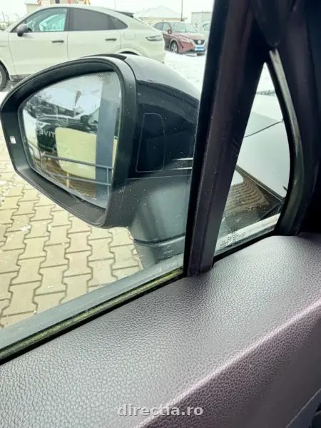 Poza anunț 12