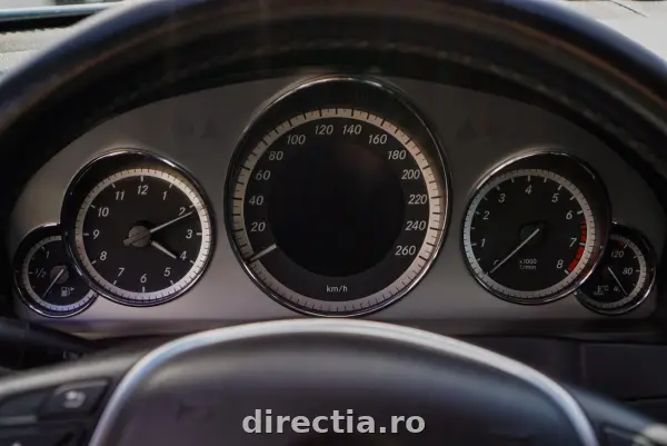 Poza anunț 18