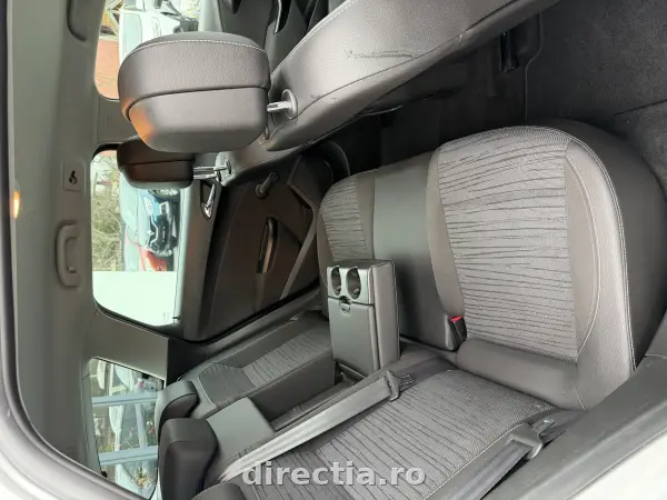Poza anunț 11
