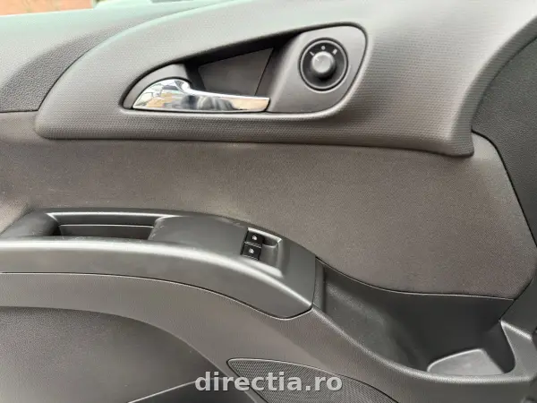 Poza anunț 13