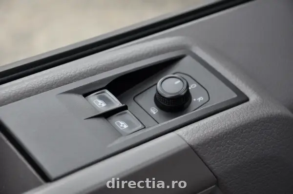 Poza anunț 19