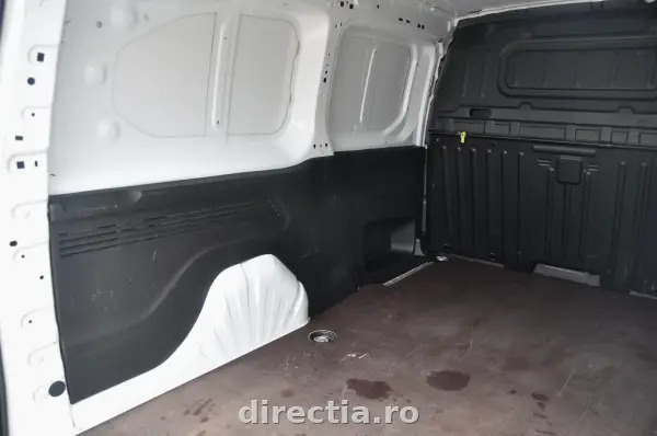 Poza anunț 9
