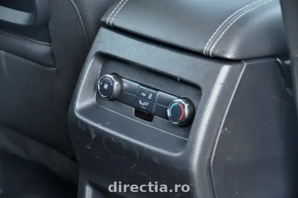 Poza anunț 25
