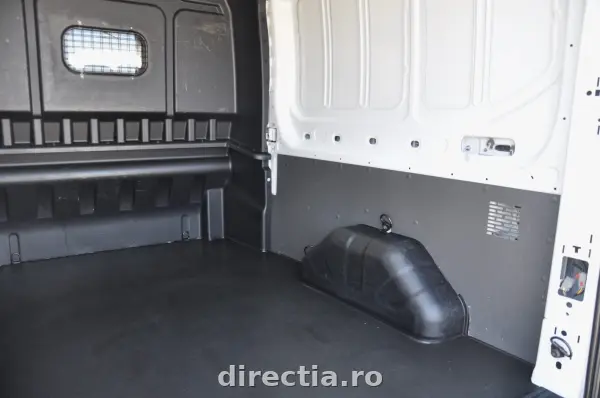 Poza anunț 9