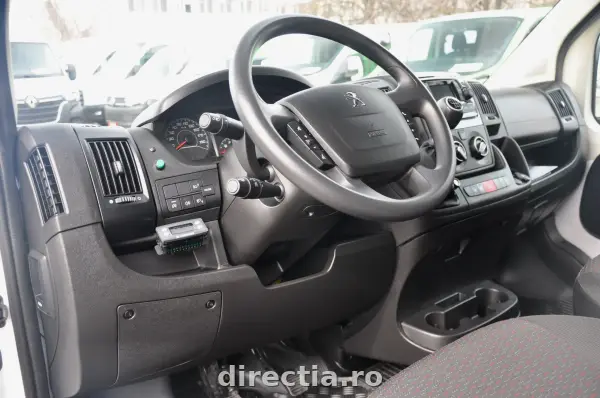 Poza anunț 16