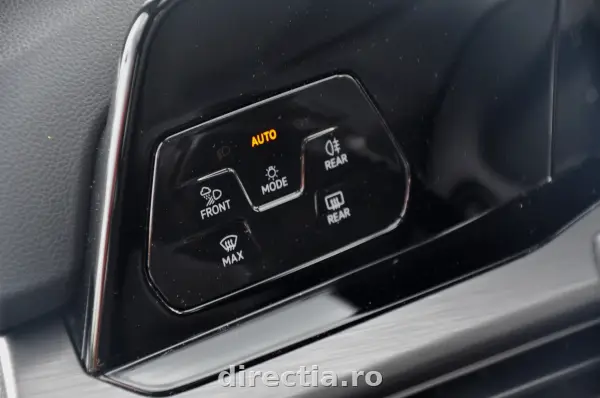 Poza anunț 23