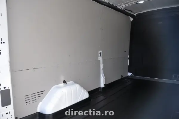 Poza anunț 9