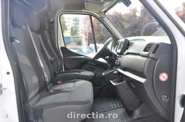 Poza anunț 12