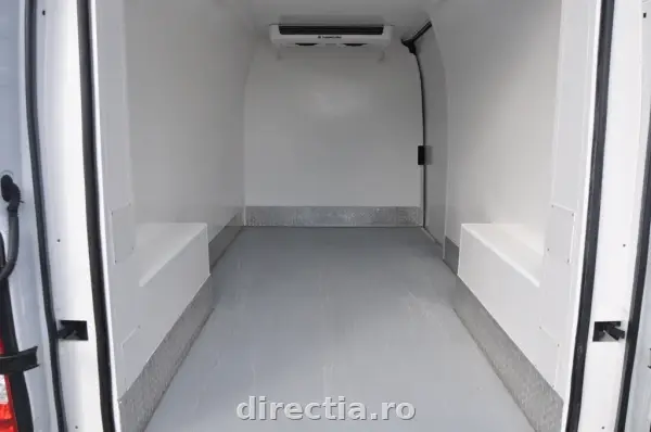 Poza anunț 11