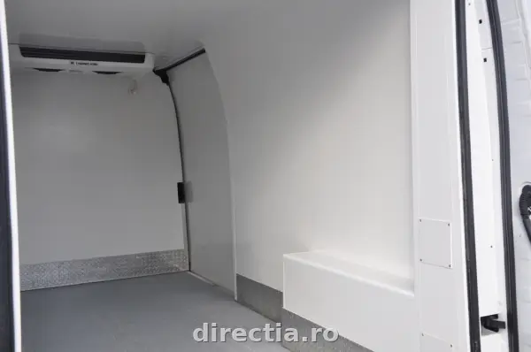 Poza anunț 11