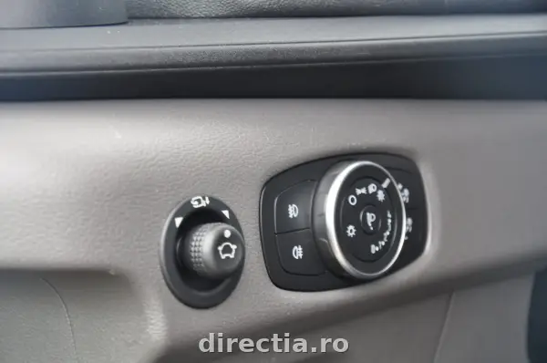Poza anunț 25
