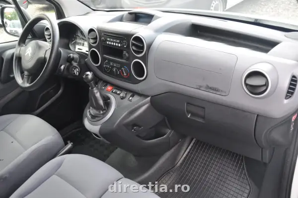 Poza anunț 11