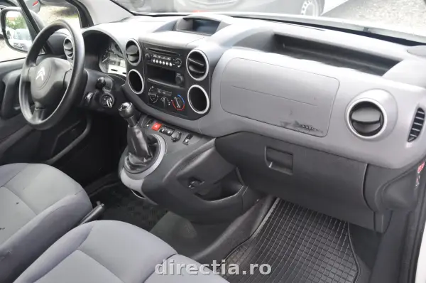 Poza anunț 11