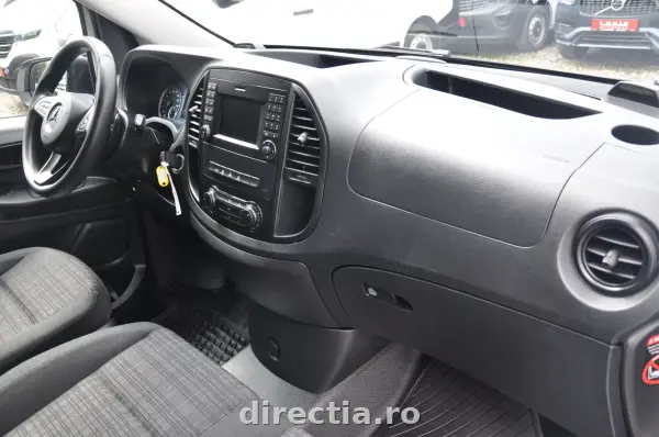 Poza anunț 12