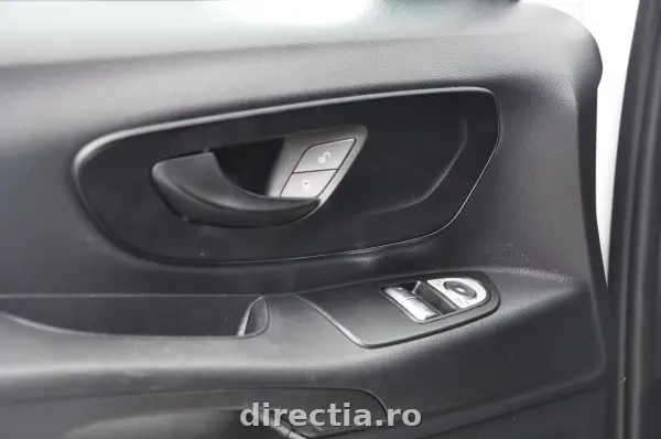 Poza anunț 13