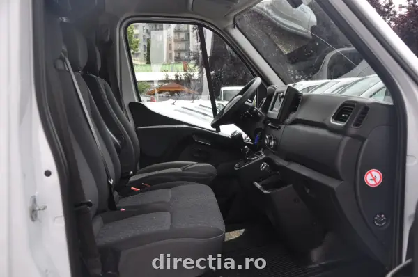 Poza anunț 12
