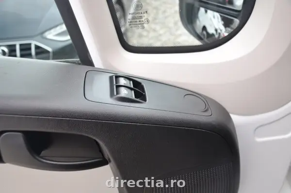 Poza anunț 13