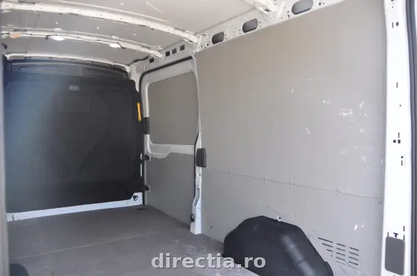 Poza anunț 9