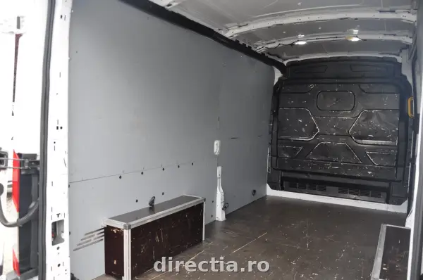 Poza anunț 10