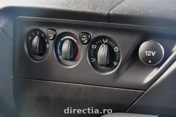 Poza anunț 18