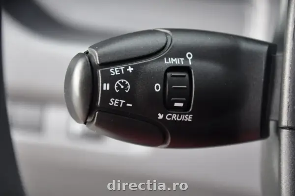 Poza anunț 23