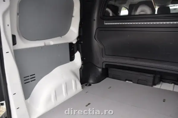 Poza anunț 11