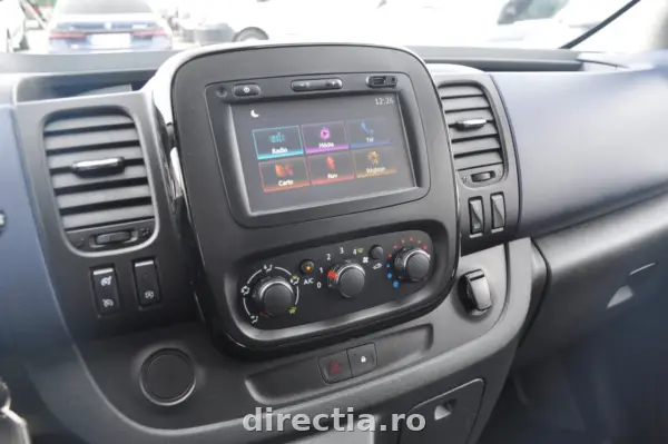 Poza anunț 18