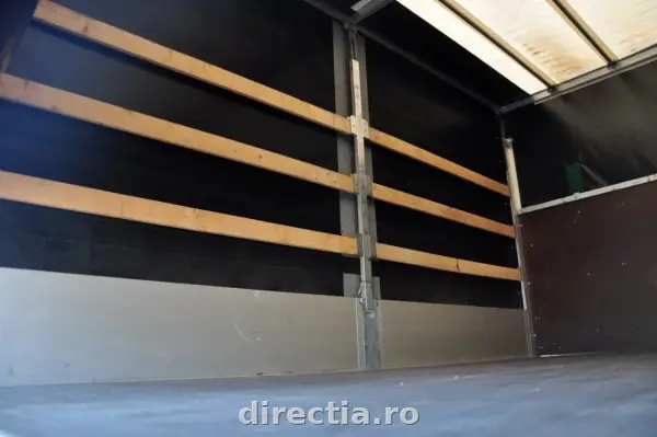 Poza anunț 8