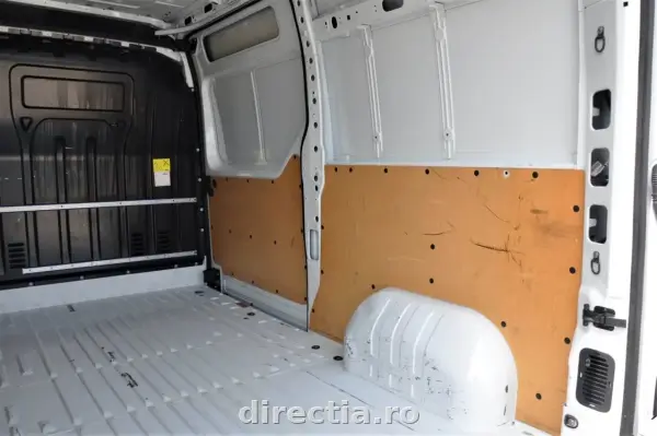 Poza anunț 11