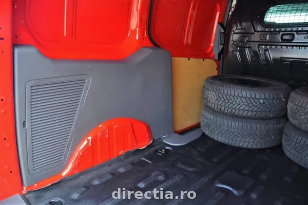 Poza anunț 11