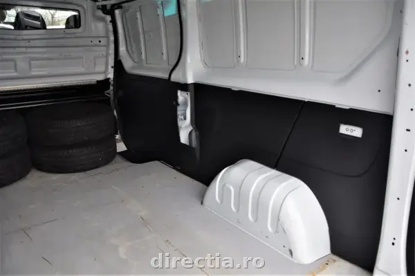 Poza anunț 11