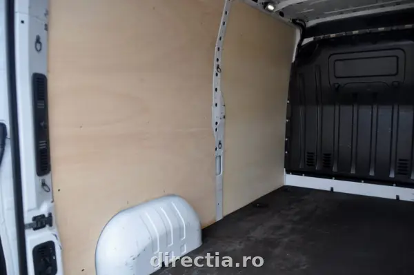 Poza anunț 10