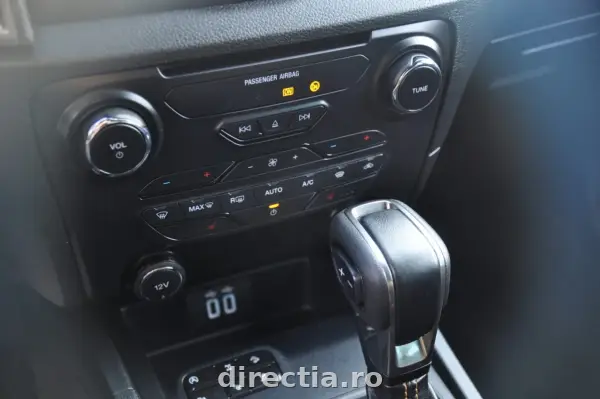 Poza anunț 24