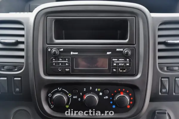 Poza anunț 15