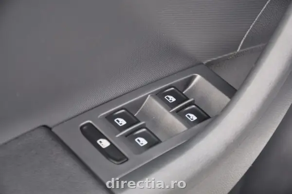 Poza anunț 19