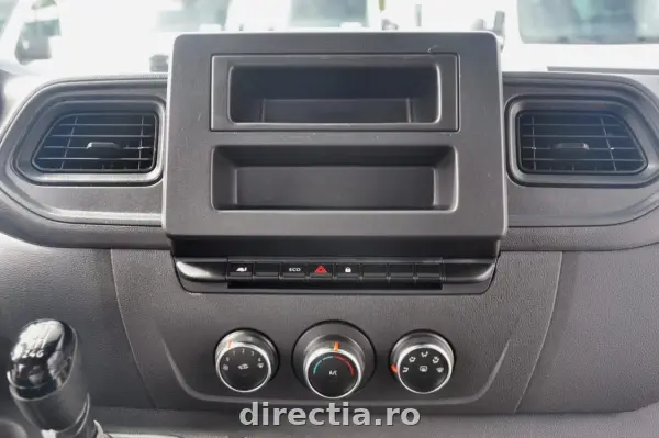 Poza anunț 13