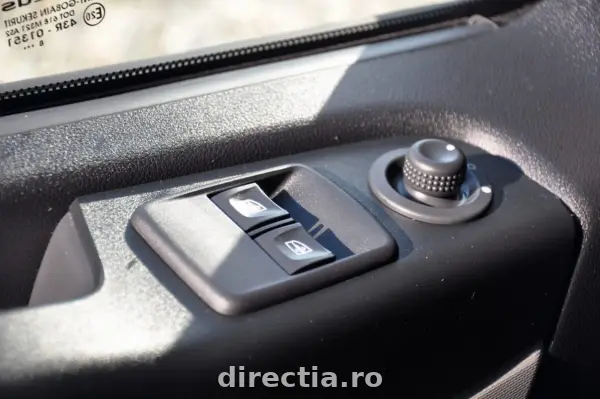 Poza anunț 24