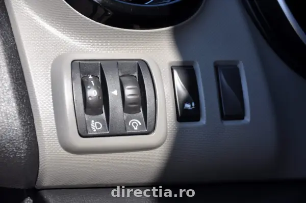 Poza anunț 25
