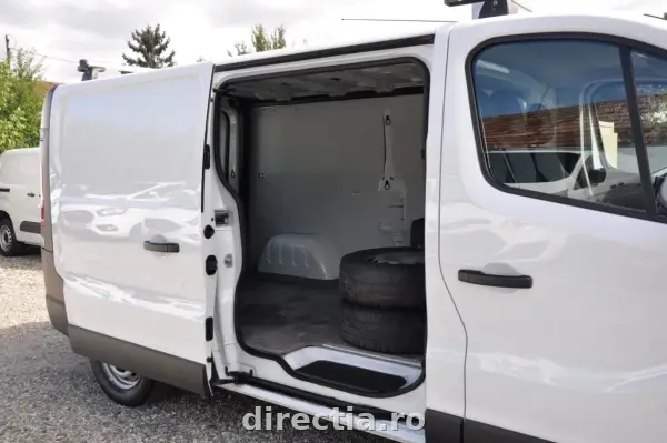 Poza anunț 12