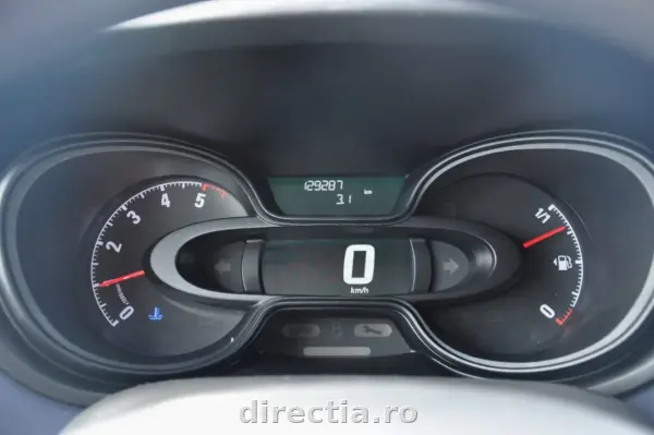 Poza anunț 23