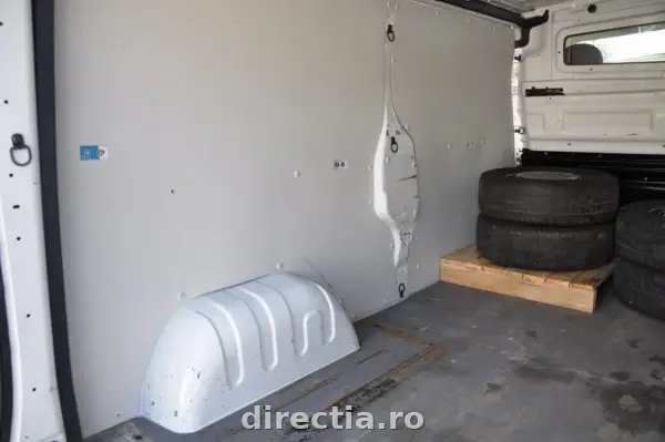 Poza anunț 10