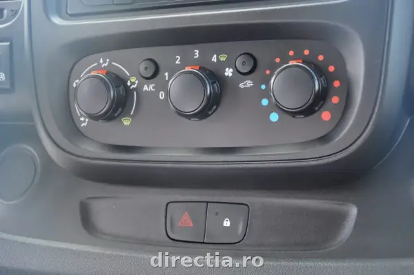 Poza anunț 19