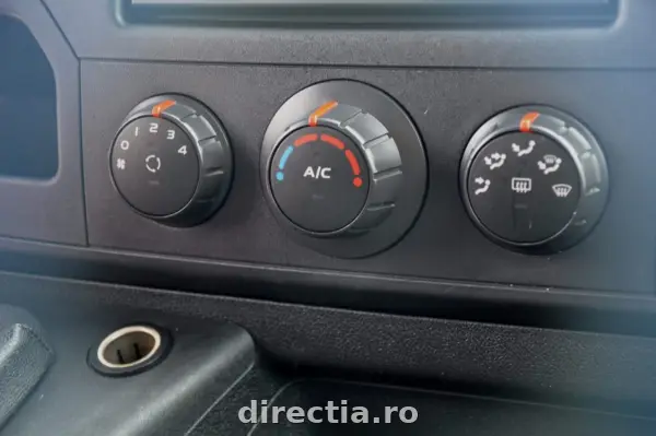 Poza anunț 14